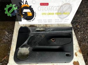 Golf 4 Sağ ön Kapı Döşemesi Çıkma