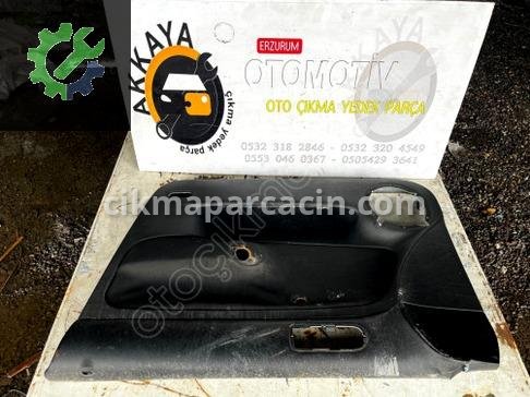 Volkswagen Golf Kapı Döşemesi çıkma parça