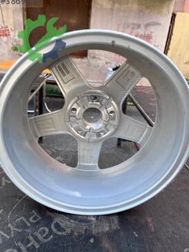 Volkswagen Golf Çelik Jant 5K0071498 çıkma parça