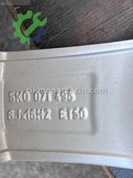 Volkswagen Golf Çelik Jant 5K0071498 çıkma parça