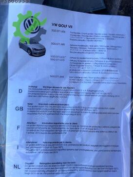 Volkswagen Golf Arka Cam 5G0071644GRU çıkma parça