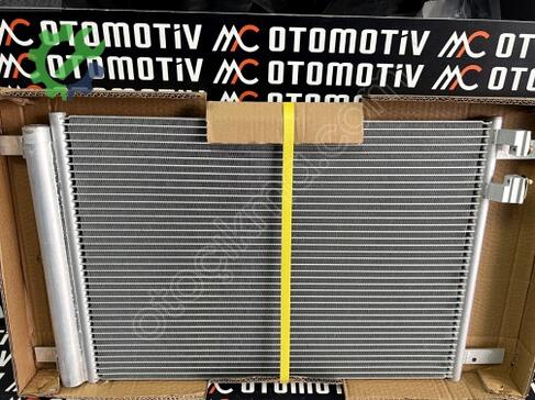 Audi A3 Klima Radyatörü çıkma parça