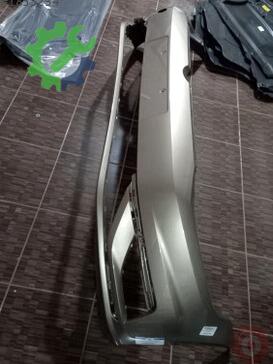 Volkswagen Golf Ön Tampon 5G0807217FN çıkma parça