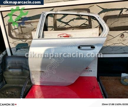 Volkswagen Golf Arka Kapı çıkma parça