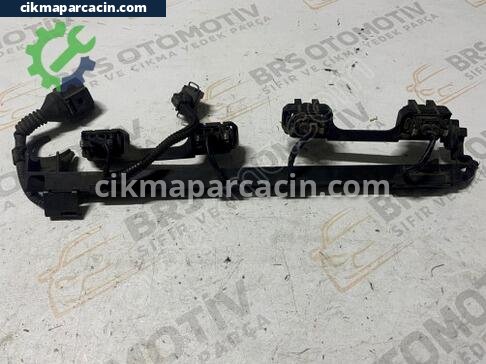 Volkswagen Golf Enjektör Kütüğü çıkma parça