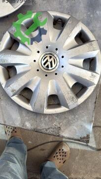 Volkswagen Golf Jant Kapağı çıkma parça