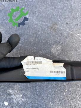 Volkswagen Golf Sağ Ön Kapı 5M0831302L çıkma parça
