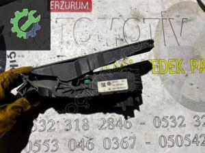 Golf5 Golf6 Jetta Passat A3 Leon Octavia Gaz pedalı 1K1723503L