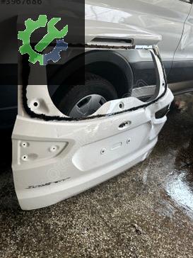 Ford Ecosport Bagaj Kapağı çıkma parça