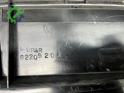 Jeep Grand Cherokee Ön Panjur 5JF94TRMAE çıkma parça