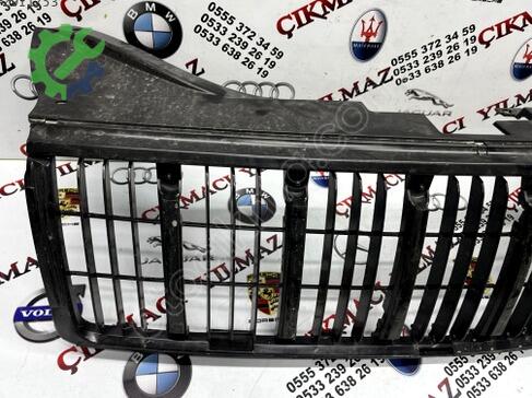 Jeep Grand Cherokee Ön Panjur 5JF94TRMAE çıkma parça