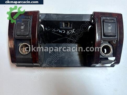 Jeep Grand Cherokee Torpido çıkma parça