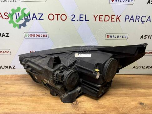 Opel Grandland Sağ Ön Far çıkma parça