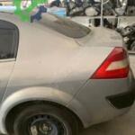 GRİ MEGANE 2 SOL ARKA ÇAMURLUK HATASIZ ORJİNAL ÇIKMA