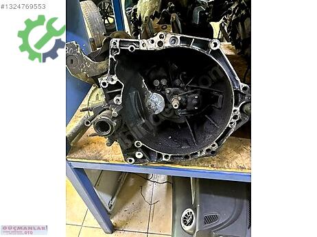 Peugeot 301 Şanzıman Komple çıkma parça