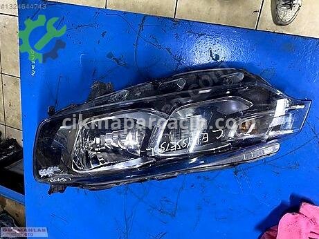 Citroen C3 Sol Ön Far çıkma parça