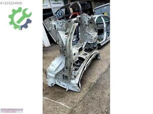 Volvo S90 Orijinal Çıkma Ön Şasi