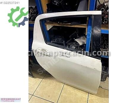 Toyota Yaris Kapı (arka Sağ) çıkma parça
