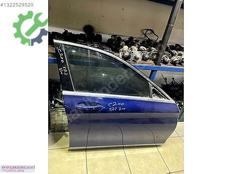 Mercedes-Benz Kapı (ön Sağ) çıkma parça