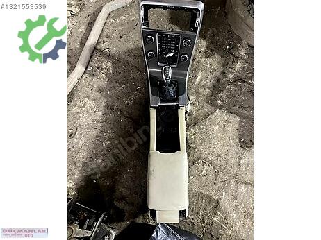 Volvo S60 Torpido çıkma parça
