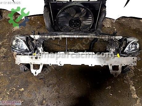 Mercedes-Benz Ön Panel çıkma parça