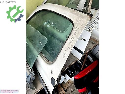 Peugeot Partner Kapı (ön Sol) çıkma parça
