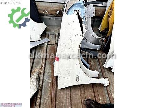 Volkswagen Polo Çamurluk (ön) çıkma parça
