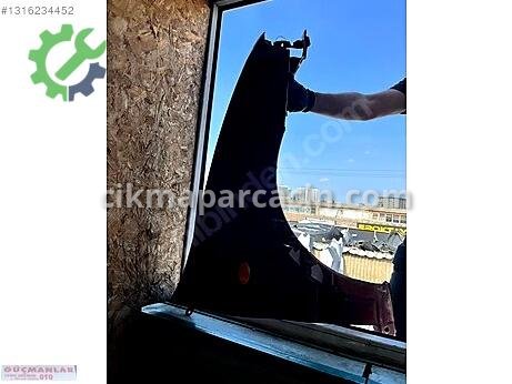 Renault Clio Çamurluk (ön) çıkma parça