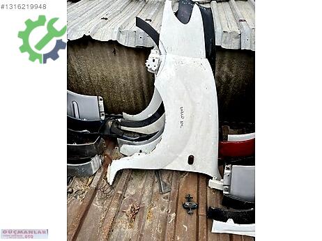 Renault Kangoo Çamurluk (ön) çıkma parça