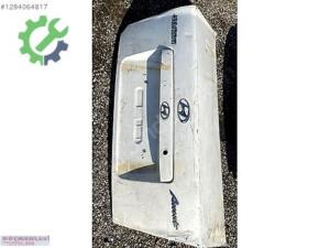 Hyundai Accent Orijinal Çıkma Bagaj Kapağı