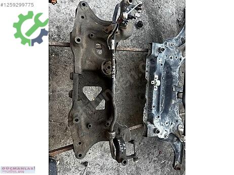 Volkswagen Jetta Travers çıkma parça