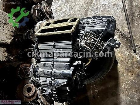 Ford Kalorifer Kutusu çıkma parça