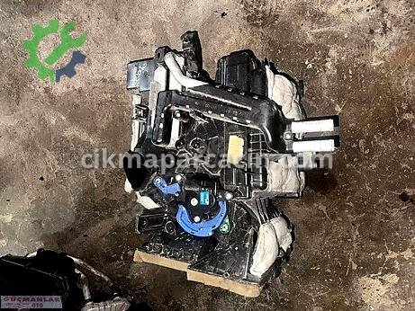 Kia Cerato Kalorifer Kutusu çıkma parça