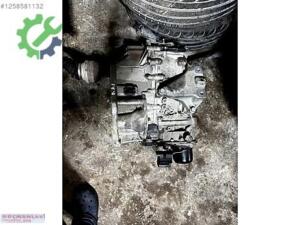 Volkswagen Passat Çıkma Şanzıman Komple (2. Adet)