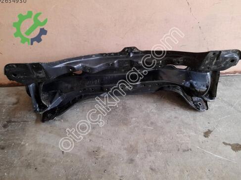 Honda Accord Ön Travers çıkma parça