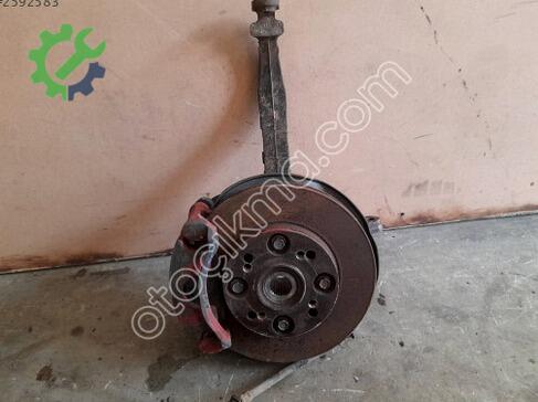 Honda Accord Sağ Ön Taşıyıcı çıkma parça