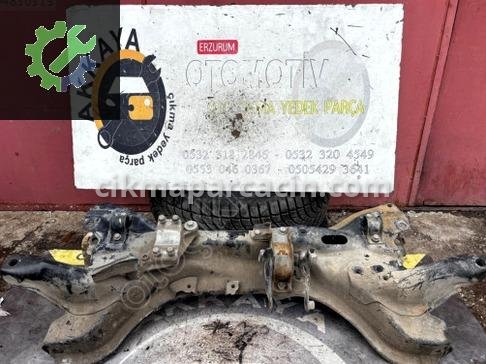 Honda Jazz Ön Travers çıkma parça