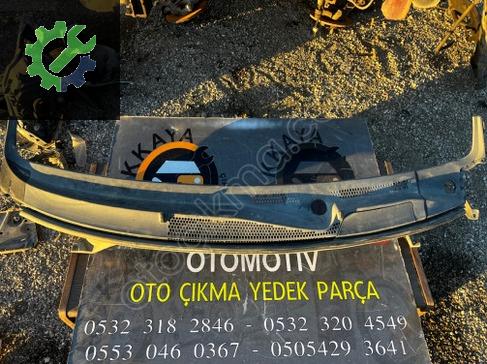 Honda City Ön Cam Izgarası çıkma parça