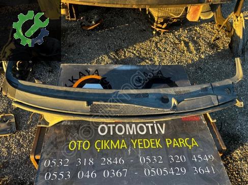 Honda City Ön Cam Izgarası çıkma parça