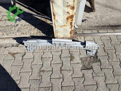 Honda City Ön Tampon Demiri çıkma parça