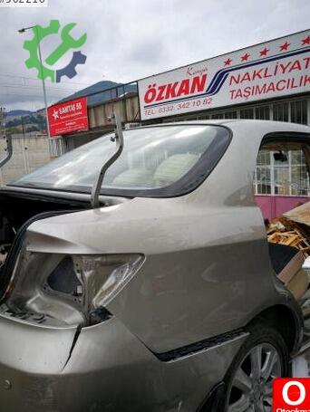 Honda City Arka Tavan Çıtası çıkma parça
