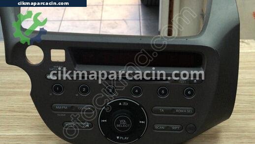 Honda Civic Teyp çıkma parça