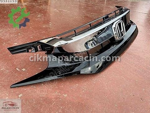 Honda Civic Ön Panjur 20-23 çıkma parça