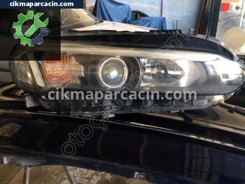 Honda Civic Sağ Ön Far çıkma parça