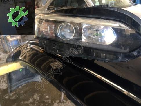 Honda Civic Sağ Ön Far 33100T24Y12 çıkma parça