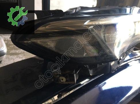 Honda Civic Sağ Ön Far 33100T24Y12 çıkma parça