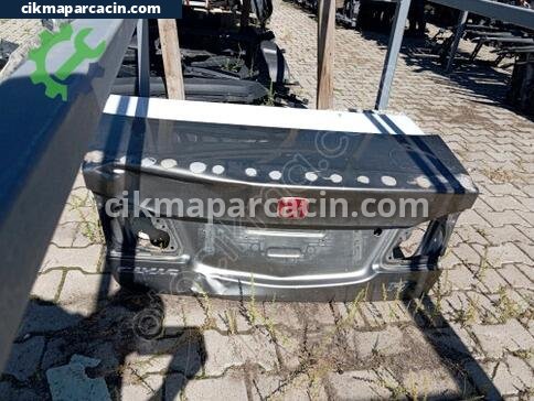 Honda Civic Bagaj Kapağı çıkma parça