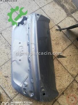 Honda Civic Bagaj Kapağı çıkma parça