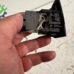 HONDA CİVİC ARKA CAM REZİSTANS DÜĞMESİ