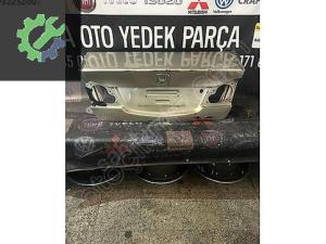 HONDA CİVİC BAGAJ KAPAĞI ORJİNAL ÇIKMA
